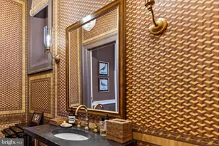 15 Charlcote Pl, Baltimore, MD 21218 - Photo 61