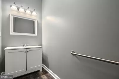 2224 Harford Road E, Baltimore, MD 21218 - Photo 15