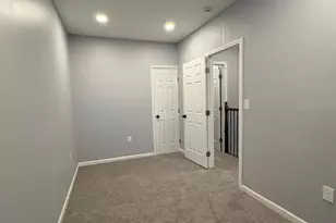 2209 Jefferson St, Baltimore, MD 21205 - Photo 13