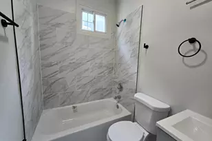 2811 E Preston St, Baltimore, MD 21213 - Photo 21