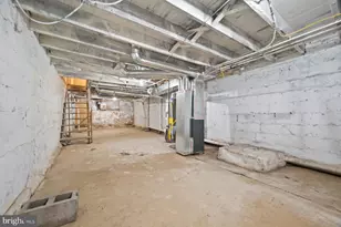 2803 W Mulberry St, Baltimore, MD 21223 - Photo 21