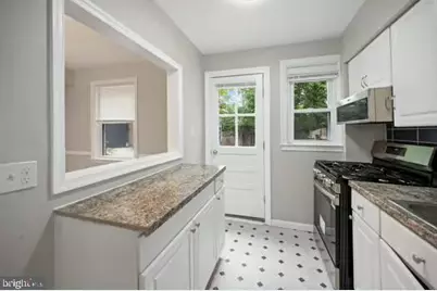 4204 Seidel Avenue, Baltimore, MD 21206 - Photo 9
