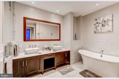 300 International Drive #2301, Baltimore, MD 21202 - Photo 31