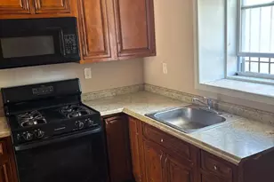 2328 E Madison Street E, Baltimore, MD 21205 - Photo 3