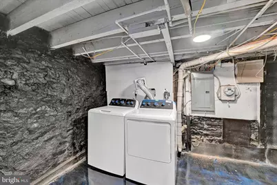 327 E 24th Street, Baltimore, MD 21218 - Photo 27