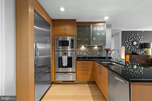 801 Key Hwy, Baltimore, MD 21230 - Photo 21