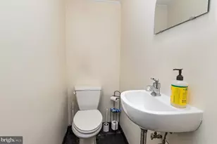 2304 Pickwick Rd, Baltimore, MD 21207 - Photo 15