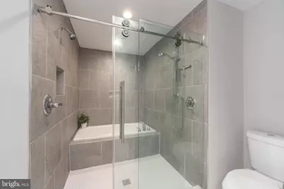 23 S Washington Street S, Baltimore, MD 21231 - Photo 27