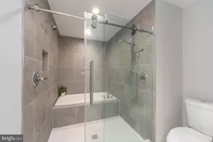 23 S Washington Street S, Baltimore, MD 21231 - Photo 27