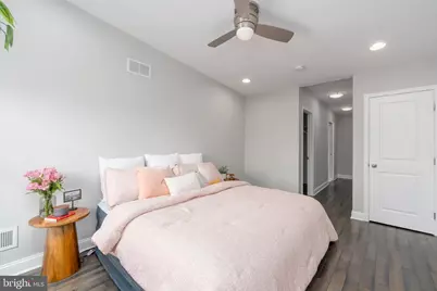 23 S Washington Street S, Baltimore, MD 21231 - Photo 23