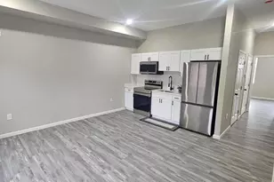 1005 W Lanvale St, Baltimore, MD 21217 - Photo 13