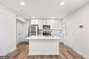 4145 Fairfax Rd, Baltimore, MD 21216 - Photo 11