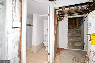 1004 S Belnord Ave, Baltimore, MD 21224 - Photo 23