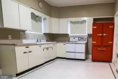 2504 Queen Anne Road, Baltimore, MD 21216 - Photo 11