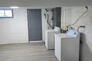 721 Roundview Rd, Baltimore, MD 21225 - Photo 13