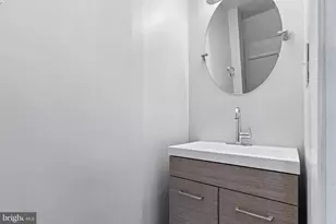 129 E West St, Baltimore, MD 21230 - Photo 5