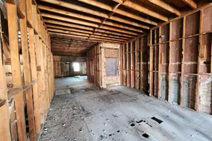 1019 W Lanvale St, Baltimore, MD 21217 - Photo 9