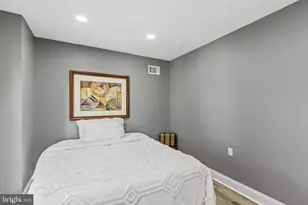 1934 E Lafayette Ave, Baltimore, MD 21213 - Photo 19