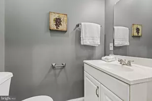 1934 E Lafayette Ave, Baltimore, MD 21213 - Photo 11