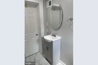 835 1/2 W Lombard Street, Baltimore, MD 21201 - Photo 13