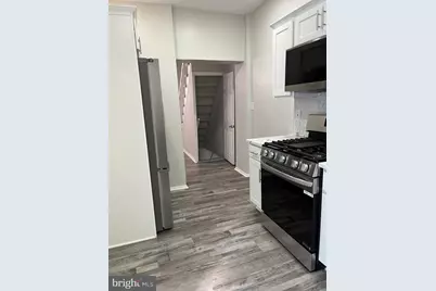 835 1/2 W Lombard Street, Baltimore, MD 21201 - Photo 11