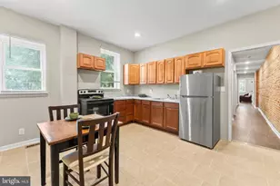 446 N Linwood Ave, Baltimore, MD 21224 - Photo 25