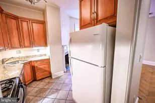 10 W Madison St, Baltimore, MD 21201 - Photo 13