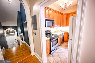 10 W Madison St, Baltimore, MD 21201 - Photo 15