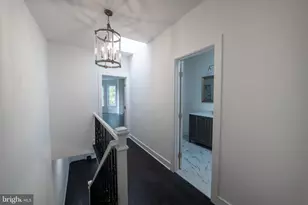 2721 W Mosher St, Baltimore, MD 21216 - Photo 15