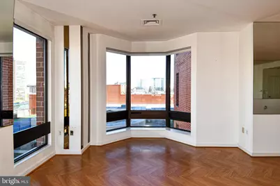 10 E Lee Street #809, Baltimore, MD 21202 - Photo 9