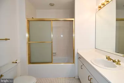 10 E Lee Street #809, Baltimore, MD 21202 - Photo 25