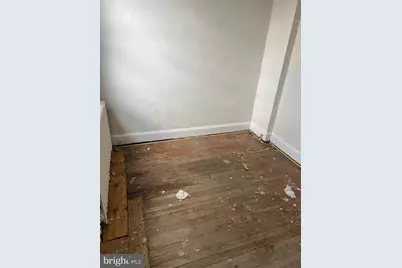 1209 Oakhurst Place, Baltimore, MD 21216 - Photo 9