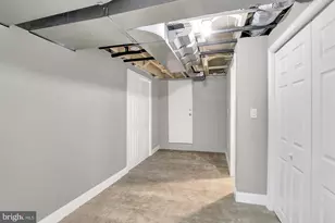 324 Woodbourne Ave, Baltimore, MD 21212 - Photo 25