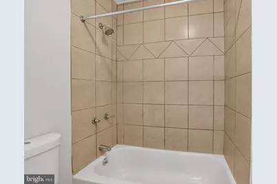 814 Showell Court, Baltimore, MD 21202 - Photo 17