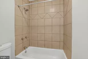 814 Showell Ct, Baltimore, MD 21202 - Photo 17