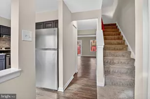 814 Showell Ct, Baltimore, MD 21202 - Photo 5