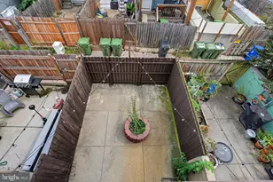 143 N Kenwood Ave, Baltimore, MD 21224 - Photo 35