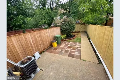 1810 E Fairmount Avenue, Baltimore, MD 21231 - Photo 21