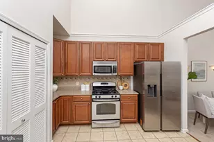 5303 Wyndholme Cir, Baltimore, MD 21229 - Photo 21