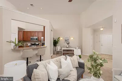 5303 Wyndholme Circle #401, Baltimore, MD 21229 - Photo 9