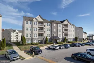 5303 Wyndholme Cir, Baltimore, MD 21229 - Photo 5