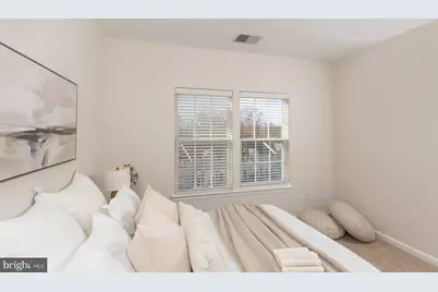 5303 Wyndholme Circle #401, Baltimore, MD 21229 - Photo 27