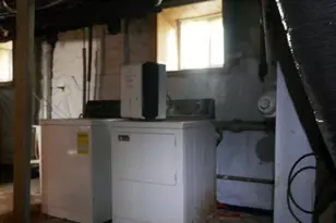 3701 Barrington Rd, Baltimore, MD 21215 - Photo 23