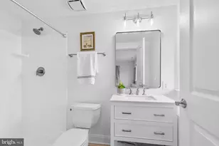 650 Ponte Villas S, Baltimore, MD 21230 - Photo 43