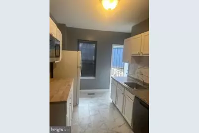 702 N Kenwood Avenue, Baltimore, MD 21205 - Photo 9