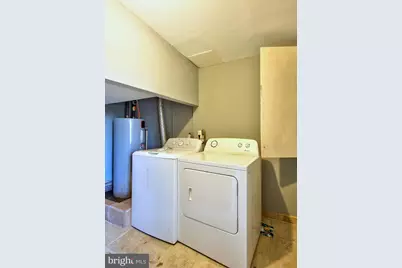 2608 E Fayette Street, Baltimore, MD 21224 - Photo 15