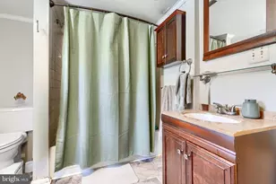 813 S Curley St, Baltimore, MD 21224 - Photo 19