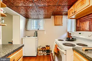 813 S Curley St, Baltimore, MD 21224 - Photo 11