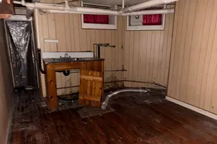 2036 Park Ave, Baltimore, MD 21217 - Photo 11