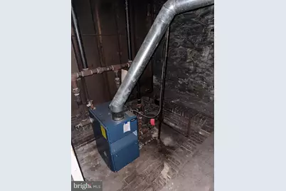 2036 Park Avenue, Baltimore, MD 21217 - Photo 13